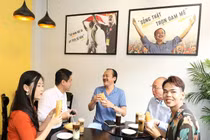 Cà phê Ông Bầu hưởng ứng ngày bánh mì được vinh danh trong từ điển Oxford