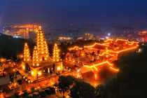 Đi hết Quảng Ninh qua những quần thể tâm linh đẹp ngoạn mục