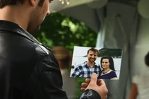 Thám tử Doyle: Jake bị làm khó từ “hội người yêu cũ” của khách hàng