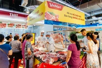 Vinmart hỗ trợ hộ nuôi heo, bán hàng không lợi nhuận
