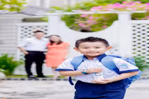 Học bài về hệ mặt trời với TH true MILK