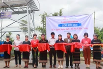 Người dân Mang Yang hân hoan đón nguồn nước sạch về bản làng