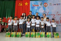 NovaGroup và Bệnh viện Quân y 175 tổ chức khám bệnh, phát thuốc tại Bình Thuận