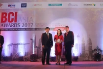 FLC lập cú “hat-trick” giải thưởng quốc tế