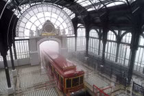 Tàu hỏa leo núi hiện đại nhất VN chính thức hoạt động từ 31/3/2018