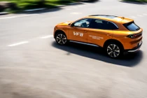 Hai lợi thế khiến ô tô điện ngày càng áp đảo xe xăng