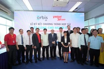 Vietjet đồng hành cùng bệnh viện bay trên không mang “Mắt sáng cho người dân”