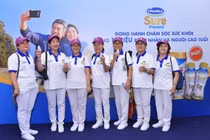 Vinamilk Sure Prevent cùng 3.000 người cao tuổi tham gia thi đấu thể dục dưỡng sinh TP HCM