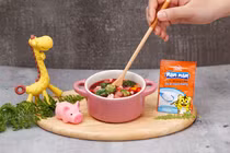 Ajinomoto góp phần cải thiện dinh dưỡng cho trẻ em Việt Nam với Bột gia vị bổ sung vi chất “Măm Măm”