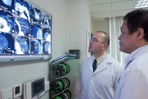 Xóa tan mặc cảm vú khổng lồ nhờ kĩ thuật thu gọn độc đáo