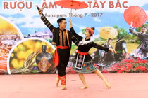 Ngất ngây Không gian Ẩm thực Tây Bắc Sun World Fansipan Legend