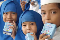 Triển khai chương trình “Sữa học đường” tại Hà Nội: Quan trọng là công khai, minh bạch