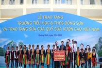 Trẻ em Quảng Ninh đón trường mới từ Chủ tịch Quốc hội và 71 ngàn ly sữa ngon