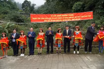 VNPT tài trợ đường truyền kết nối trạm cảnh báo sớm trượt lở tại Lào Cai