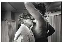 Những nghề “dị” nhất quả đất