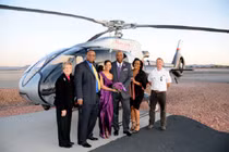 Đón dâu bằng trực thăng với 25 triệu đồng