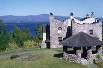 Những ngôi nhà ma ám triệu đô