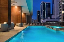 Nghỉ ở khách sạn nào để không bị “móc túi“?