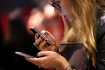 2017: Smartphones thông minh hơn cả con người