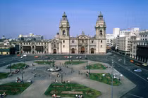 Thành phố kỳ lạ nào suốt 600 năm không có một hạt mưa? 