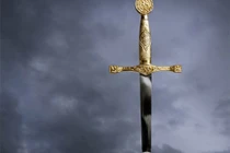 9 thanh kiếm kỳ bí nhất: Bảo vật quốc gia, nguyền rủa, chết chóc