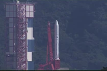 Tạm hoãn phóng tên lửa đưa vệ tinh NanoDragon của VN vào vũ trụ