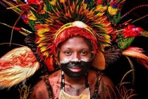 Bất ngờ vẻ đẹp các dân tộc có nguy cơ tuyệt chủng trên TG