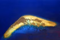 Top hòn đảo có hình dạng độc đáo nhất thế giới: Việt Nam có 2 