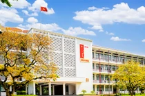 Những trường đại học có doanh thu nghìn tỷ mỗi năm 