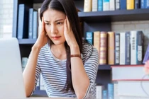 Đang họp gia đình, em dâu bất ngờ xin quyền phân chia tài sản