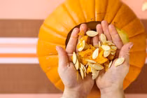 Các loại hạt tốt cho chuyện "yêu" mà nam giới chớ bỏ qua