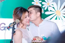 Chồng đại gia của Vân Trang nói điều bất ngờ này trong sinh nhật vợ