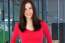 Dung nhan xinh đẹp của nữ Bộ trưởng Thụy Điển