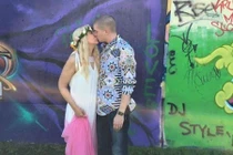 Gửi nhầm, gái hai chồng “vớ” được trai trẻ kém 30 tuổi