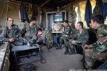 Cuộc sống của các binh sỹ Syria đồn trú gần Katana