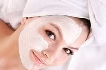 Đắp mặt nạ cám gạo: hủy hoại dung nhan