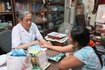 Vị giáo sư "mát tay" chữa viêm cầu thận