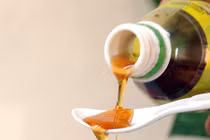 Pha mật ong với nước lọc ấm hay với chè tốt hơn?