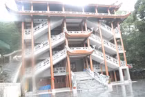 Phá đỉnh Tam Đảo, tự ý xây chùa