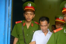 Già còn bệnh hoạn