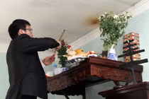 Thắp 3 nén hương có ý nghĩa gì?