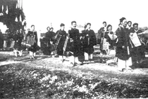 Ai là người chấn hưng giáo dục thời Nguyễn? 