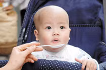 Món ăn điều trị nội nhiệt cho trẻ 