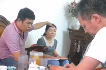 Chữa bệnh bịp giữa Sài Gòn