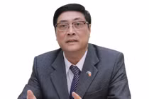 Tổ chức thi tốt nghiệp hơi hoành tráng!