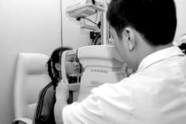Trẻ em có được phẫu thuật cận thị?