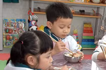 Giải mã lý do bé sợ đến trường