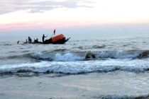 Đoán được bão nhờ sóng biển