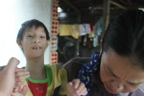 Sự thật khó lý giải về làng điên