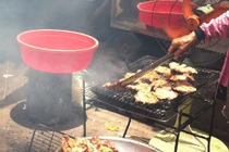 Kinh hoàng hóa chất làm nở thịt